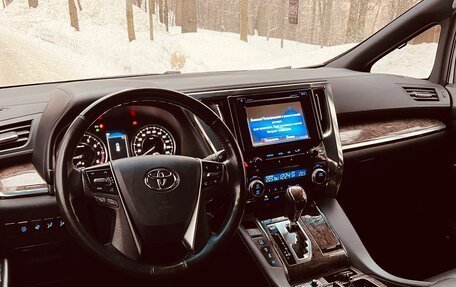 Toyota Alphard III, 2018 год, 5 850 000 рублей, 10 фотография
