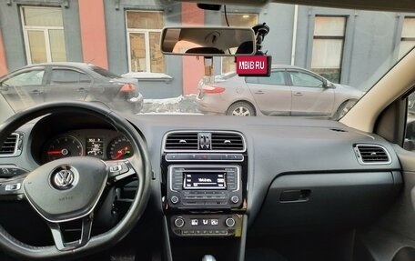 Volkswagen Polo VI (EU Market), 2017 год, 1 400 000 рублей, 6 фотография