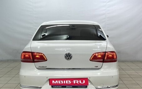 Volkswagen Passat B7, 2011 год, 1 225 000 рублей, 6 фотография