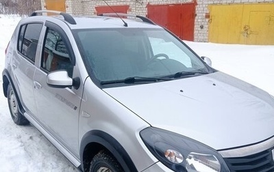 Renault Sandero I, 2014 год, 875 000 рублей, 1 фотография