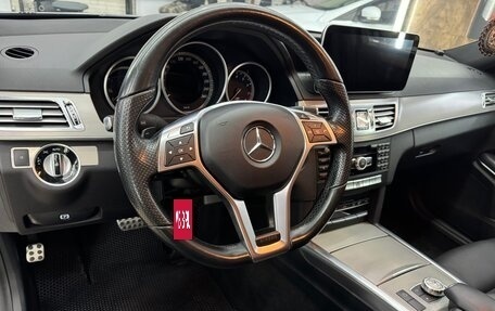Mercedes-Benz E-Класс, 2015 год, 2 700 000 рублей, 11 фотография