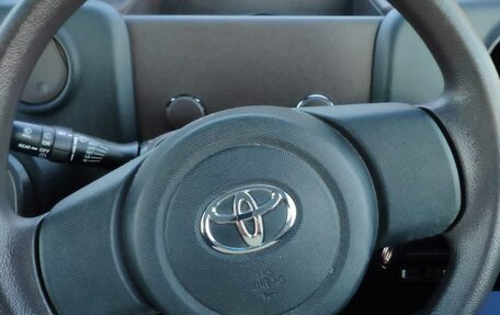 Toyota Spade, 2014 год, 1 100 000 рублей, 13 фотография