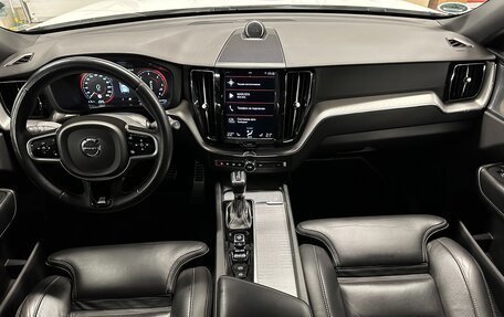 Volvo XC60 II, 2018 год, 4 149 000 рублей, 22 фотография