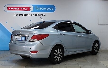 Hyundai Solaris II рестайлинг, 2011 год, 950 000 рублей, 6 фотография