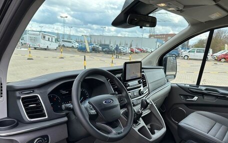 Ford Tourneo Custom I рестайлинг, 2023 год, 5 900 000 рублей, 8 фотография
