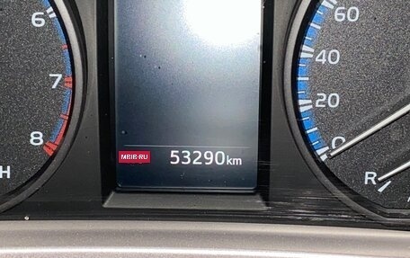 Toyota RAV4, 2015 год, 2 800 000 рублей, 9 фотография
