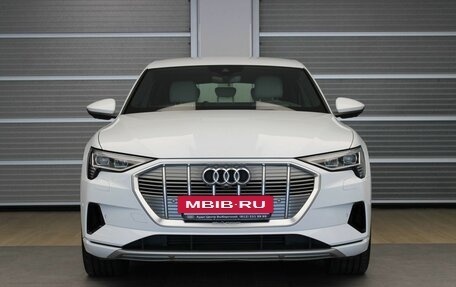 Audi e-tron I, 2021 год, 6 900 000 рублей, 39 фотография