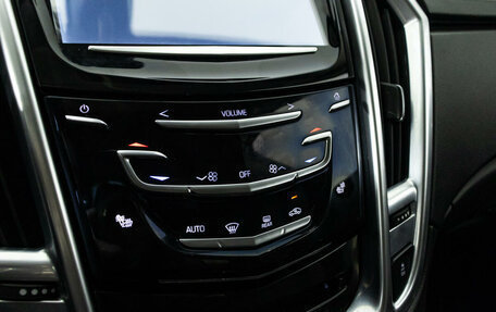 Cadillac SRX II рестайлинг, 2013 год, 1 799 789 рублей, 19 фотография