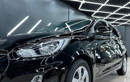 Hyundai Solaris II рестайлинг, 2012 год, 999 999 рублей, 5 фотография