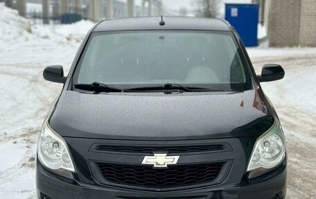 Chevrolet Cobalt II, 2013 год, 697 000 рублей, 2 фотография