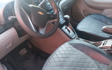 Chevrolet Orlando I, 2014 год, 1 550 000 рублей, 9 фотография