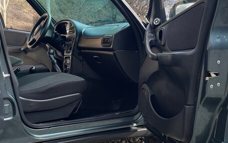 Chevrolet Niva I рестайлинг, 2012 год, 680 000 рублей, 10 фотография