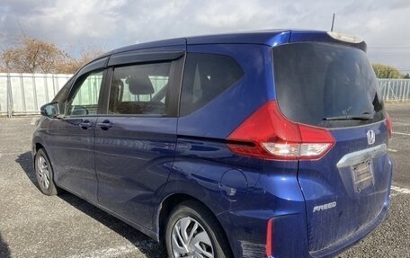 Honda Freed II, 2019 год, 930 000 рублей, 2 фотография