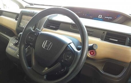 Honda Freed II, 2019 год, 930 000 рублей, 3 фотография