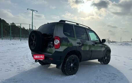 Chevrolet Niva I рестайлинг, 2017 год, 999 999 рублей, 20 фотография