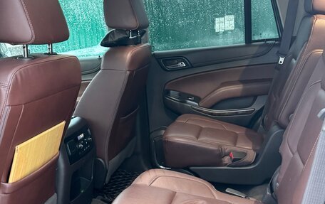 Chevrolet Tahoe IV, 2017 год, 4 990 000 рублей, 8 фотография