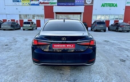 Lexus ES VII, 2019 год, 4 350 000 рублей, 5 фотография