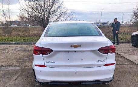 Chevrolet Monza, 2023 год, 1 950 000 рублей, 4 фотография