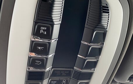 Porsche Cayenne III, 2015 год, 5 050 000 рублей, 18 фотография