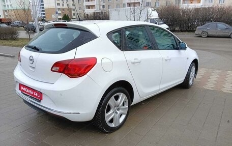 Opel Astra J, 2013 год, 1 090 000 рублей, 4 фотография