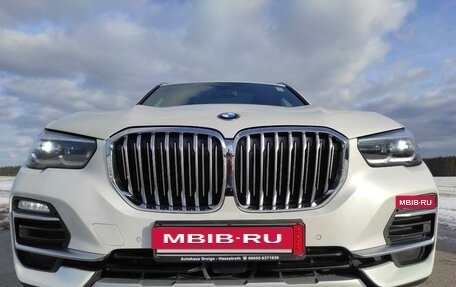 BMW X5, 2021 год, 6 490 000 рублей, 4 фотография