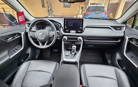 Toyota RAV4, 2022 год, 4 570 000 рублей, 11 фотография