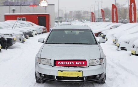 Audi A4, 2003 год, 600 000 рублей, 3 фотография