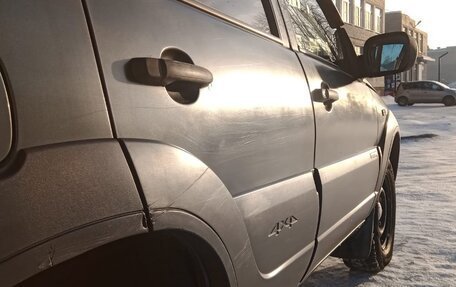 Chevrolet Niva I рестайлинг, 2011 год, 460 000 рублей, 10 фотография