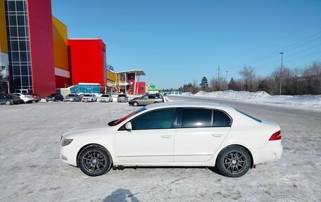 Skoda Superb III рестайлинг, 2011 год, 1 350 000 рублей, 2 фотография