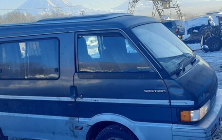 Ford Spectron, 1991 год, 300 000 рублей, 2 фотография