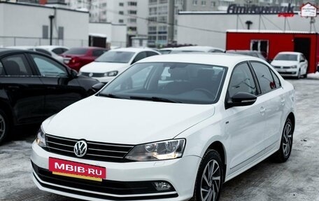 Volkswagen Jetta VI, 2018 год, 1 554 000 рублей, 2 фотография