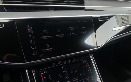 Audi A8, 2018 год, 7 140 000 рублей, 13 фотография