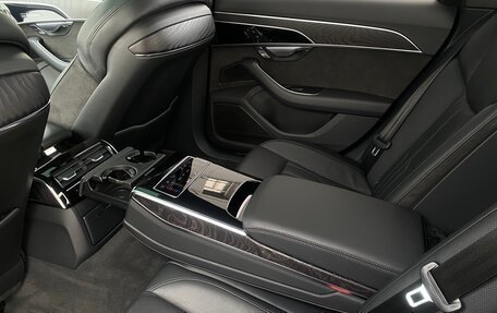 Audi A8, 2018 год, 7 140 000 рублей, 19 фотография