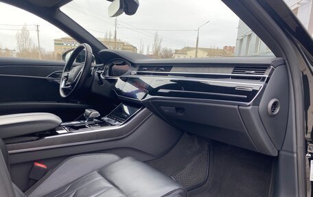 Audi A8, 2018 год, 7 140 000 рублей, 16 фотография