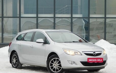 Opel Astra J, 2011 год, 870 000 рублей, 3 фотография