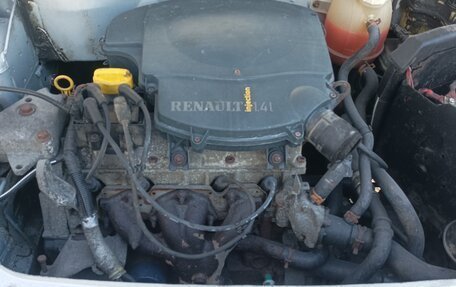 Renault Clio III, 2001 год, 265 000 рублей, 14 фотография
