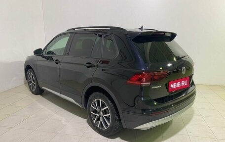 Volkswagen Tiguan II, 2019 год, 3 150 000 рублей, 15 фотография