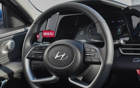 Hyundai Elantra, 2023 год, 2 500 000 рублей, 14 фотография