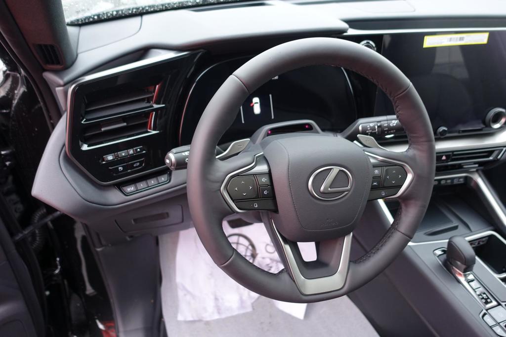 Lexus TX, 2023 год, 12 000 000 рублей, 13 фотография