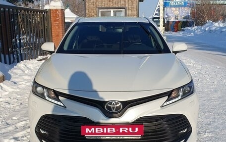 Toyota Camry, 2020 год, 3 100 000 рублей, 12 фотография