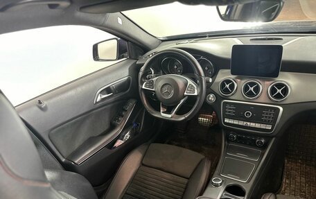 Mercedes-Benz GLA, 2018 год, 3 390 000 рублей, 3 фотография