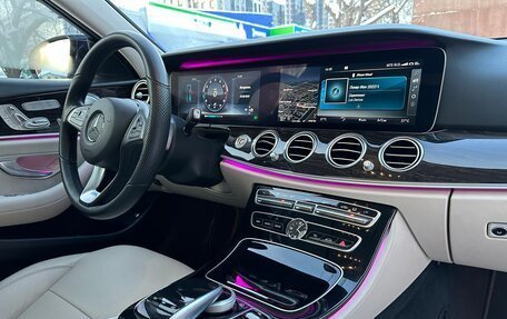 Mercedes-Benz E-Класс, 2016 год, 2 950 000 рублей, 9 фотография