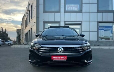 Volkswagen Jetta VII, 2019 год, 1 893 000 рублей, 14 фотография