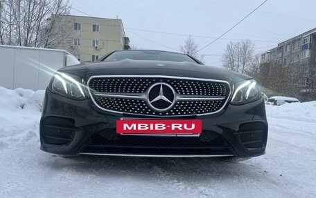 Mercedes-Benz E-Класс, 2017 год, 4 100 000 рублей, 5 фотография