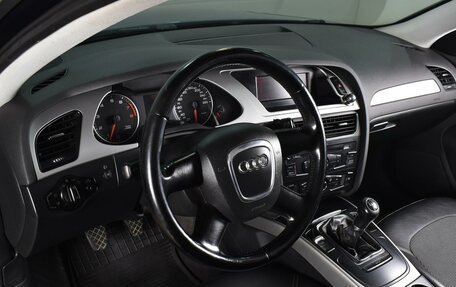 Audi A4, 2009 год, 1 099 000 рублей, 10 фотография