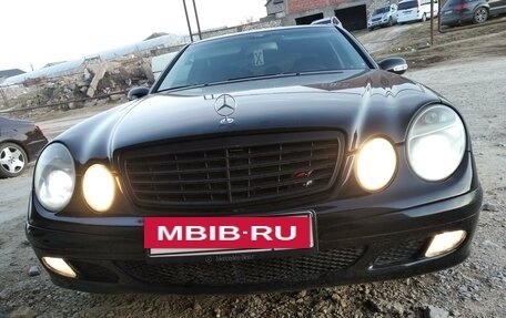 Mercedes-Benz E-Класс, 2003 год, 750 000 рублей, 5 фотография