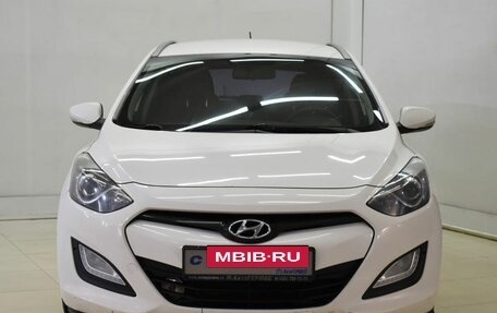 Hyundai i30 II рестайлинг, 2012 год, 1 020 000 рублей, 2 фотография