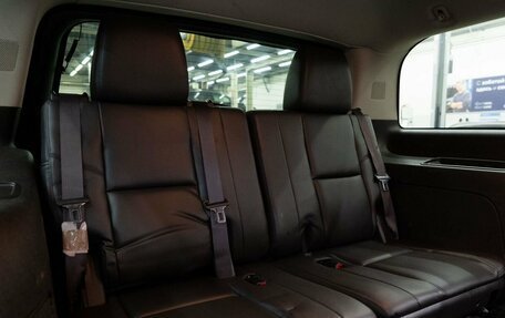 Cadillac Escalade III, 2011 год, 2 197 000 рублей, 11 фотография