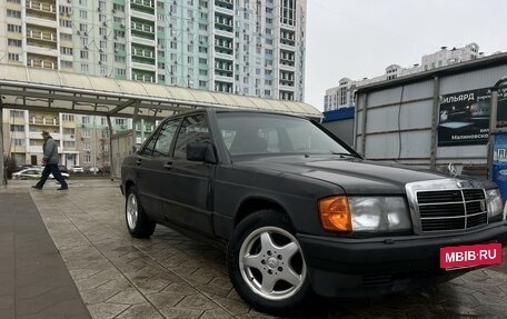 Mercedes-Benz 190 (W201), 1985 год, 299 000 рублей, 6 фотография