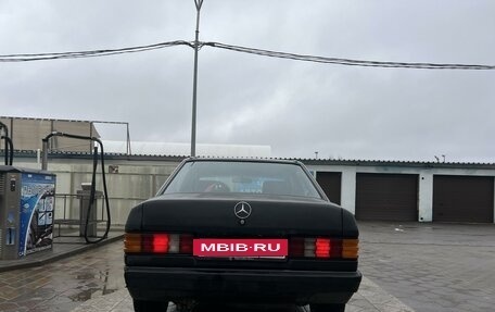 Mercedes-Benz 190 (W201), 1985 год, 299 000 рублей, 4 фотография